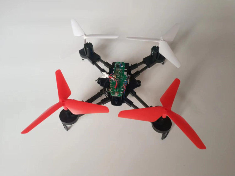Quadcopter Frame - Motor sin Núcleo 8520 720, Kit